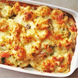 Baked chicken with cheese.HOW TO COOK CHICKEN BY OVEN - 4 MOST DELICIOUS RECIPES AT HOME